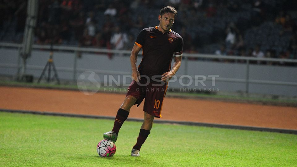 Francesco Totti. Copyright: © INDOSPORT/ Ratno Prasetyo